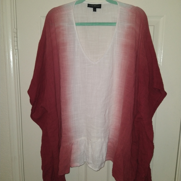 Lane Bryant Tops - Lane Bryant Red Ombre Sharkbite Hem Kimono Sleeve Gauzy Top Women's sz 18-20.